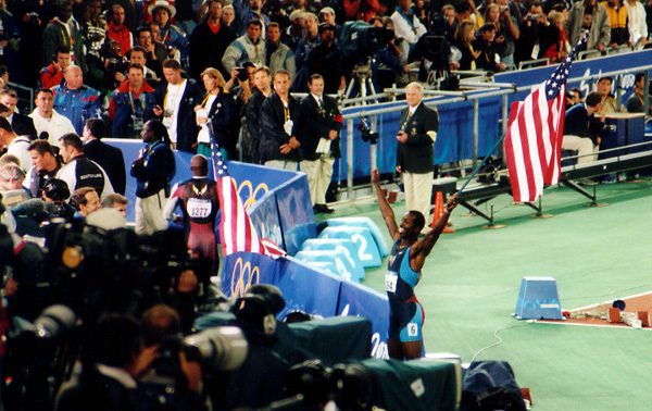 Michael Johnson celebrating his men’s 400m victory at Sydney 2000, 25 September 2000