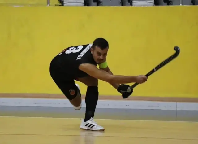 Abdulsamet Karadeniz — field hockey