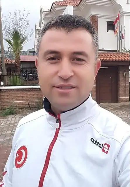 Ahmet Özer — field hockey