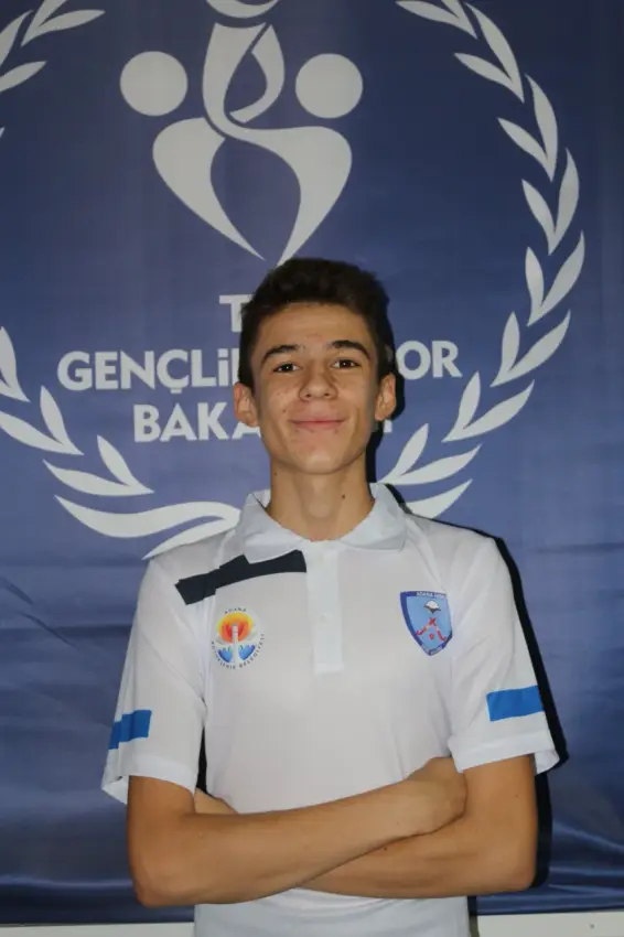 Ali Kırıntı — field hockey