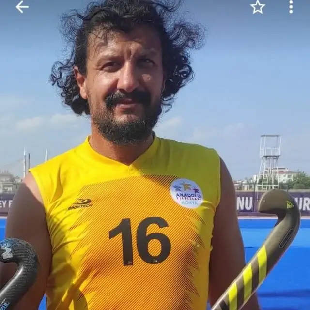 Arslan Sami Şen — field hockey