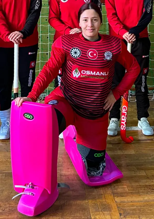 Arzu Nur Öztürk — Field hockey