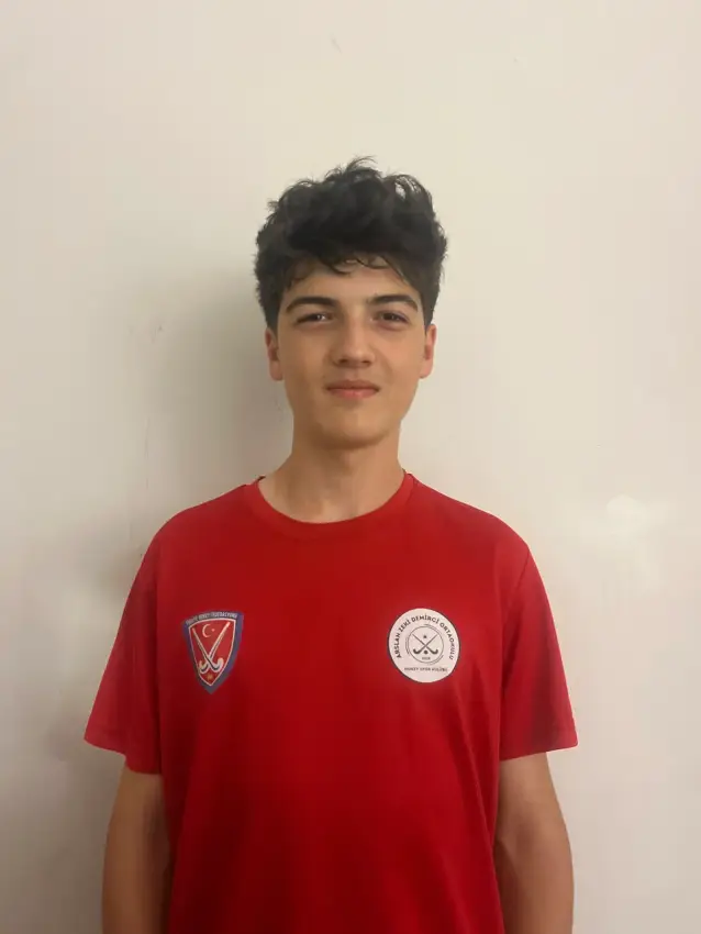 Ayberk Çolakoğlu — field hockey