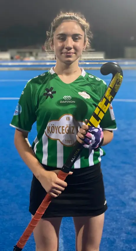 Ayşe Ebrar Alvan — field hockey