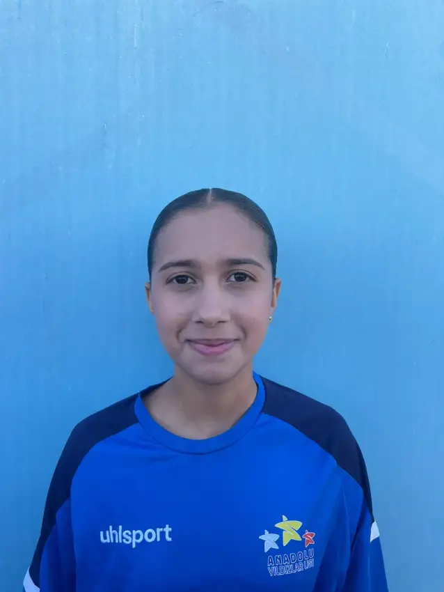 Azra Taştan — field hockey
