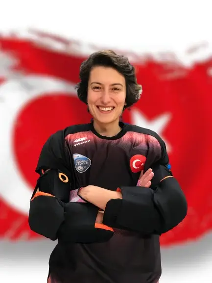 Burcu Öztekin — field hockey