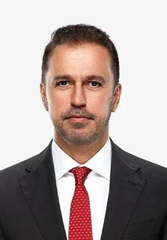 Cem Yılmaz — Football and motorsport