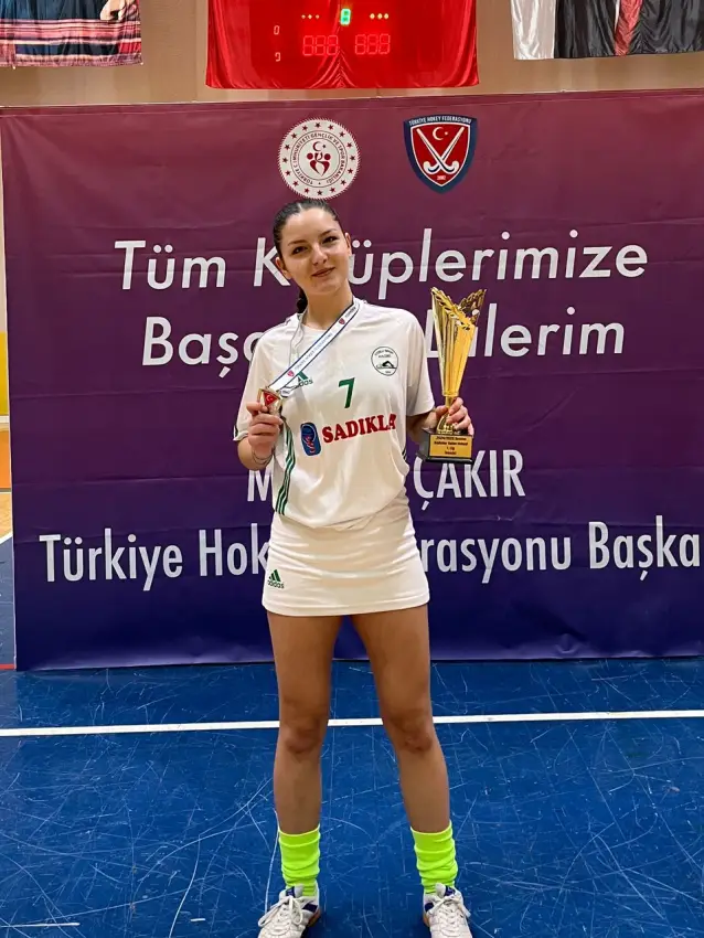 Ece Aktaş — field hockey