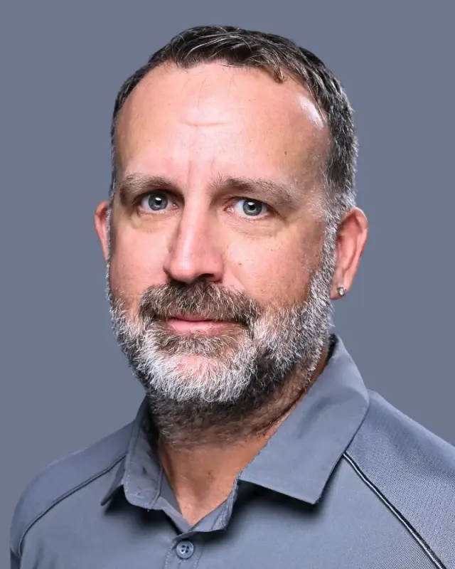 Efe Üstündağ — Tennis