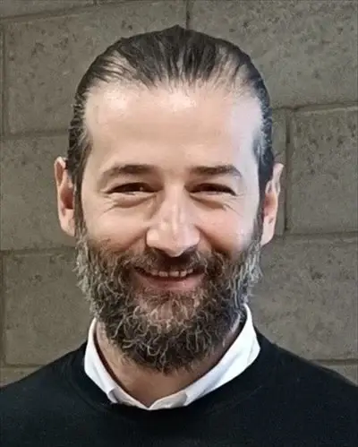 Ender Şenel — professional portrait