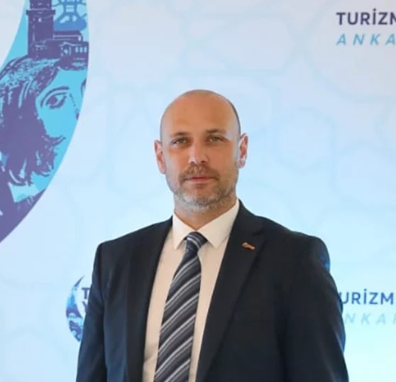 Engin Ceylan — Karşıyaka board portrait