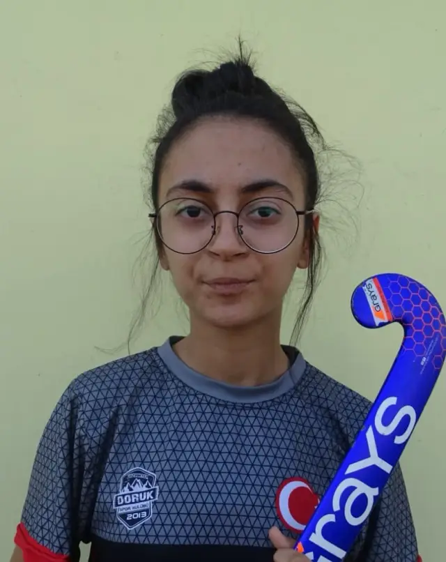 Feride Nur Oymak — field hockey