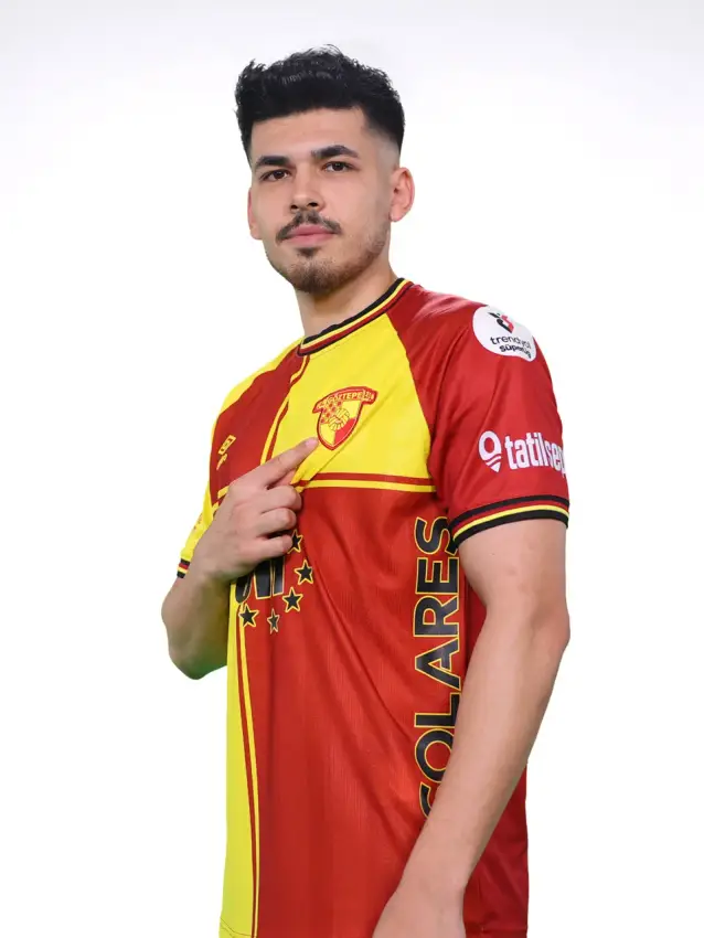 Furkan Bayır — official Göztepe portrait