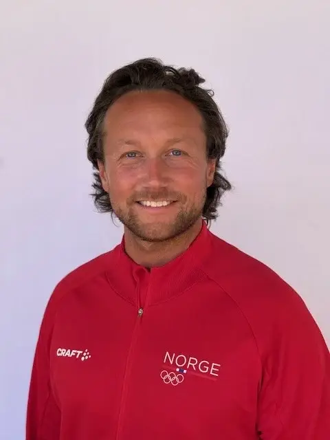 Henrik Legernes — Physiotherapist