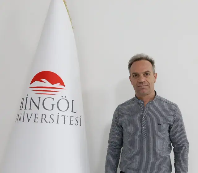 İdris Kayantaş — Bingöl University official portrait