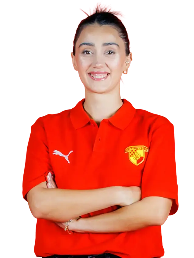 İremsu Durmuş — official Göztepe portrait
