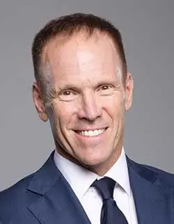 Jordan D. Metzl in an official Hospital for Special Surgery portrait