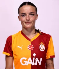 Melike Öztürk — official Galatasaray football portrait