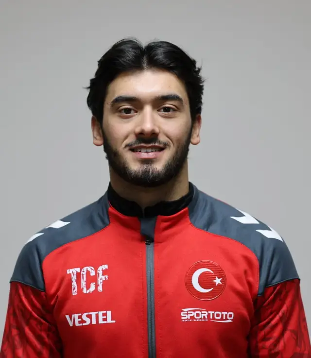 Mert Efe Kılıçer — Gymnastics