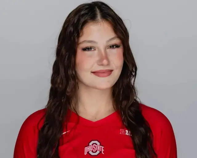 Mina Gunes — volleyball