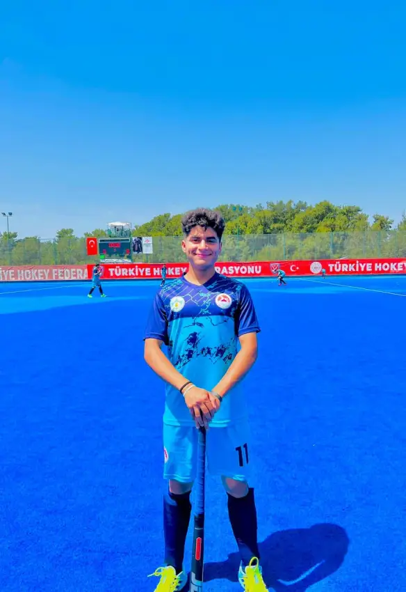 Müslüm Sezer — Field hockey