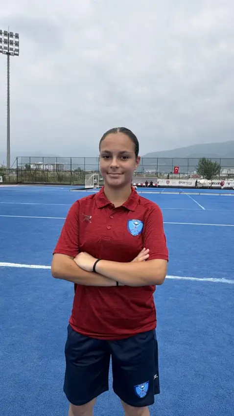 Nisa Nur Köse — hockey