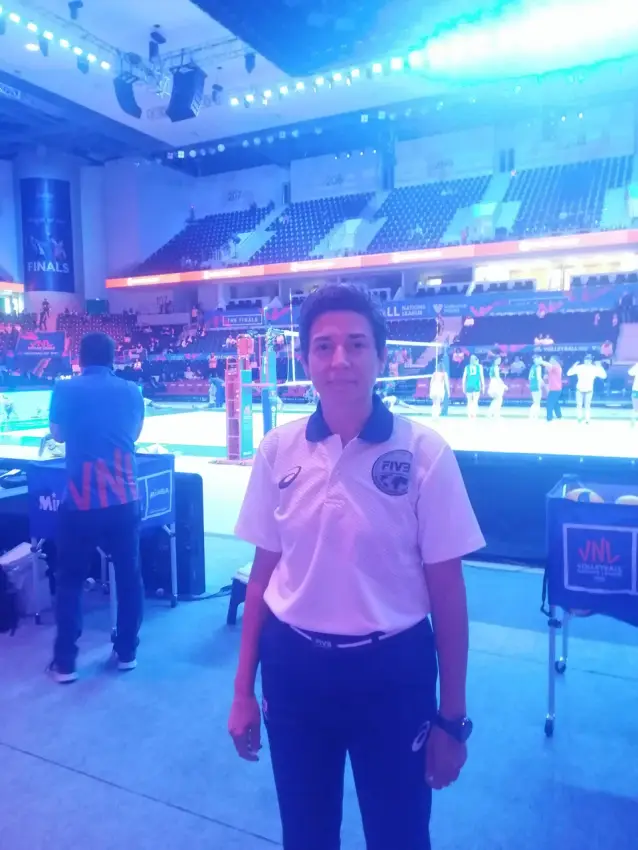 Nurper Özbar — Volleyball