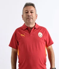 Özcan Kör — Basketball