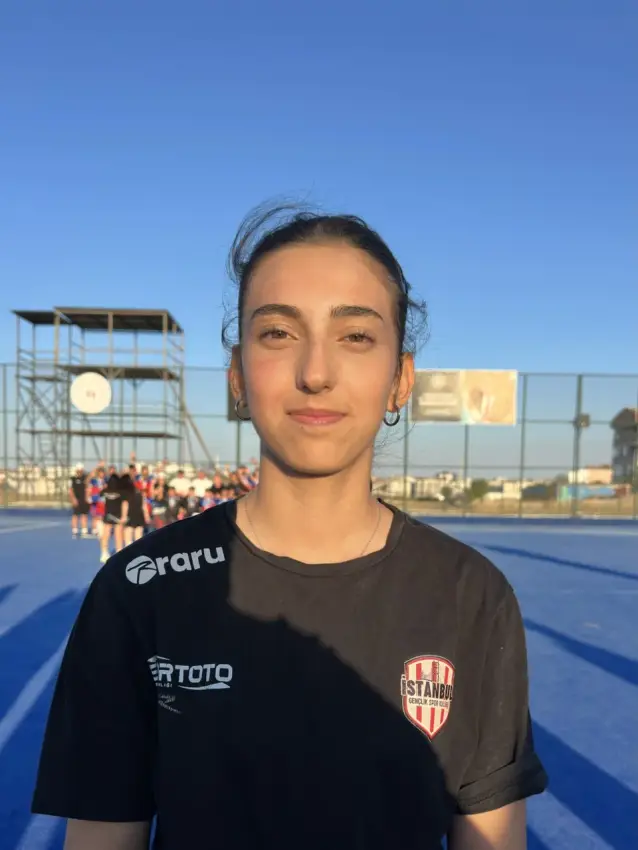 Öznur Arslan — hockey