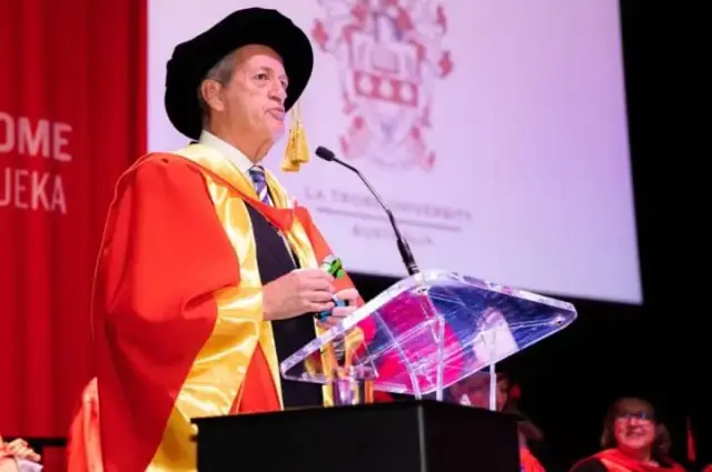 Peter Brukner in an official La Trobe University photograph
