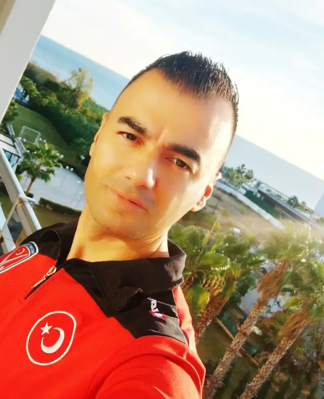 Sedat Ceyhun Hellagü — field hockey