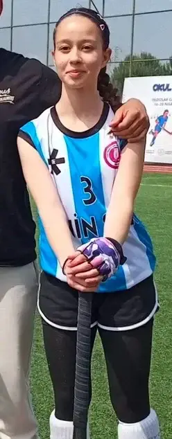 Selin Günay — hockey