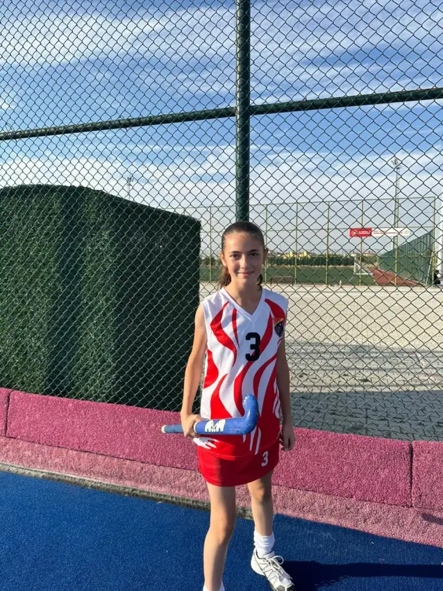 Sema Doymuş — hockey