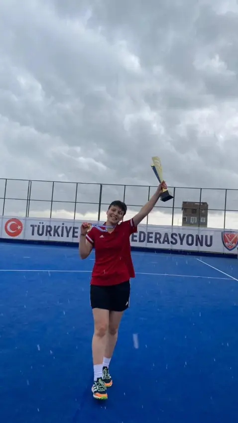Şevval Olcay — hockey