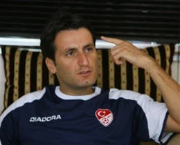 Suat Arslanboğa — Football officiating