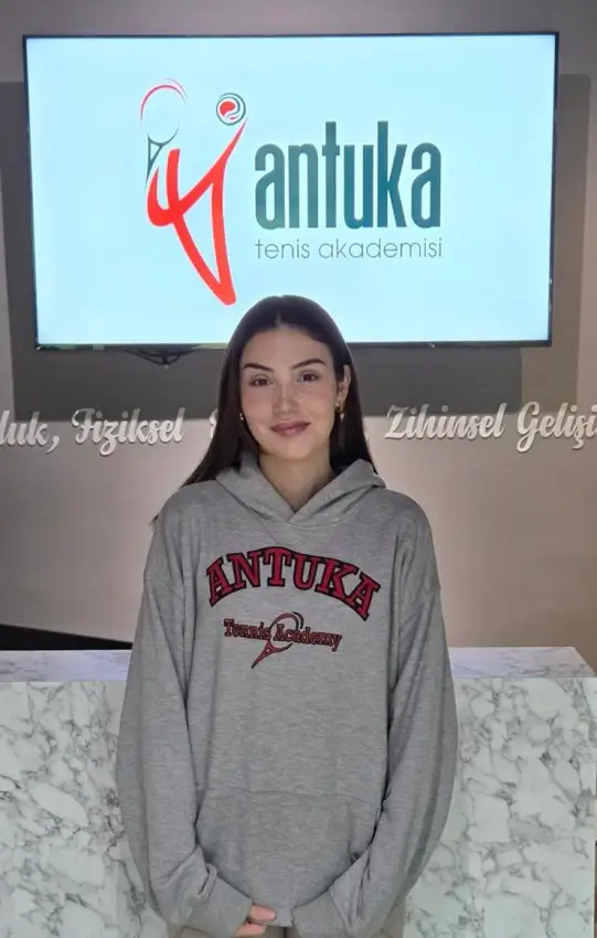 Yaren Aydın Tiryaki — official tennis profile photograph
